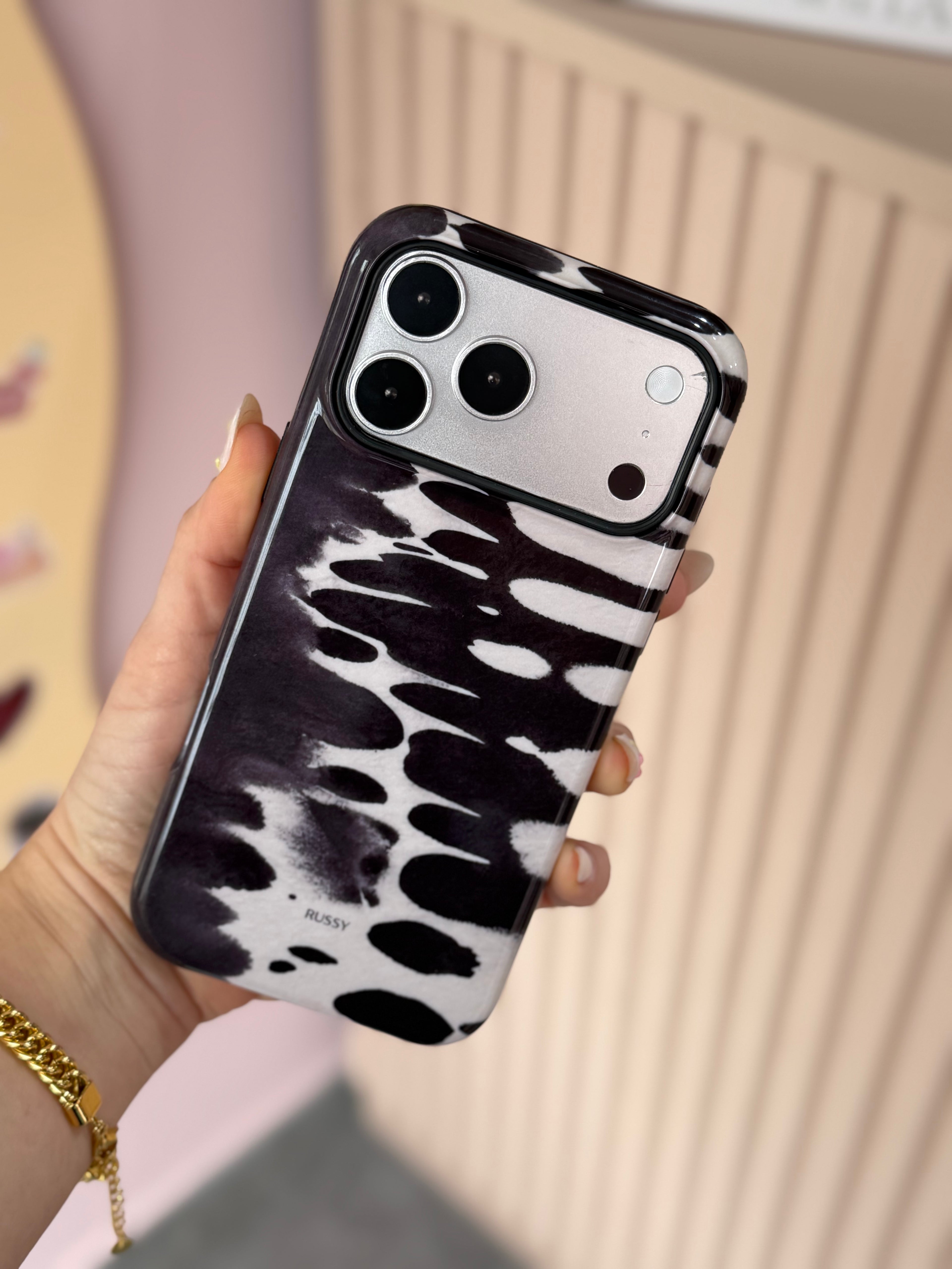 Case "INK COW"