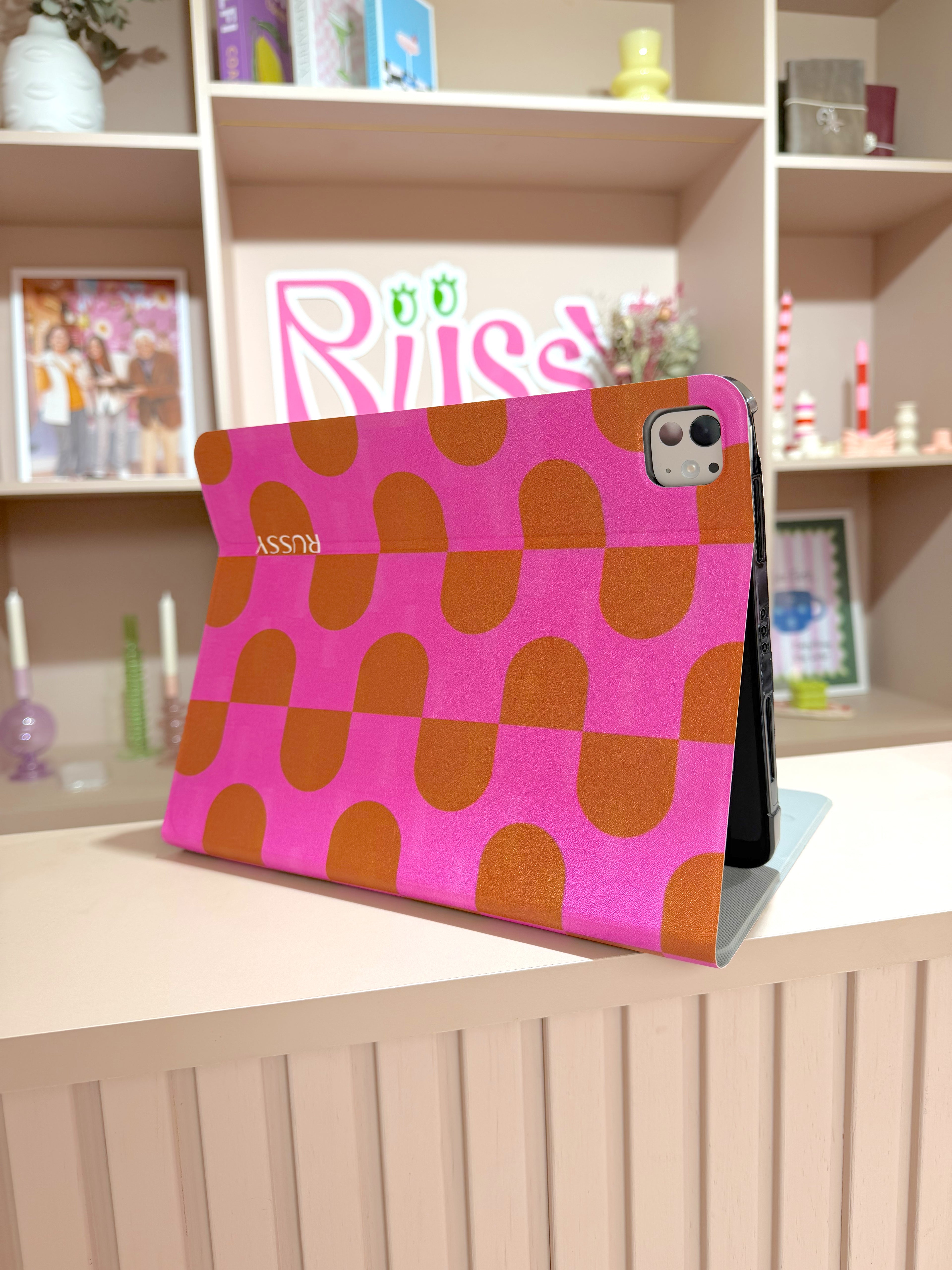 Funda iPad "WAVE PINK"